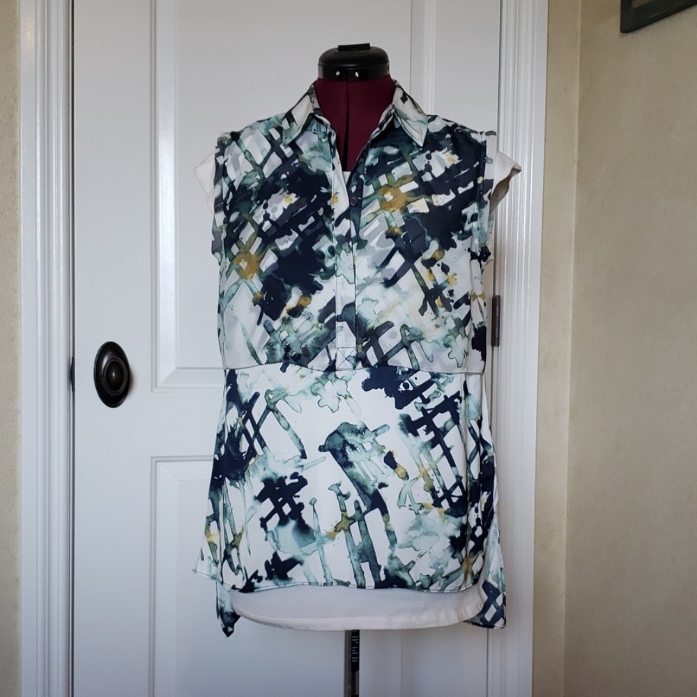 Simply Vera tunic.